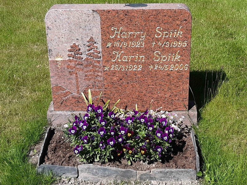 Grave number: KA 20  1226