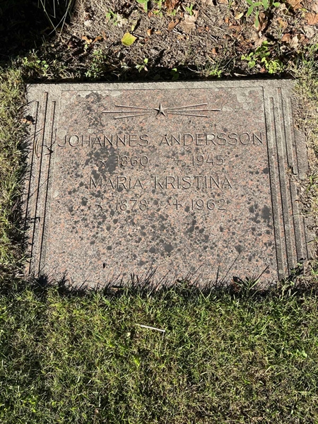 Grave number: 1 R   373B