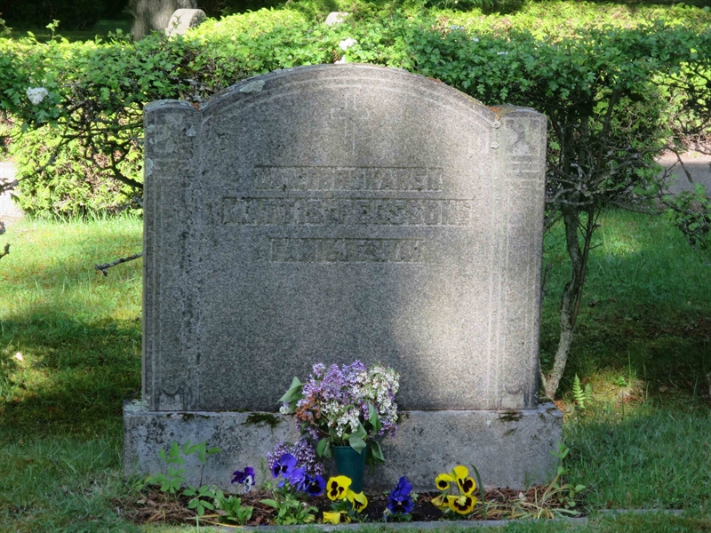 Grave number: HÖB N.RL     9