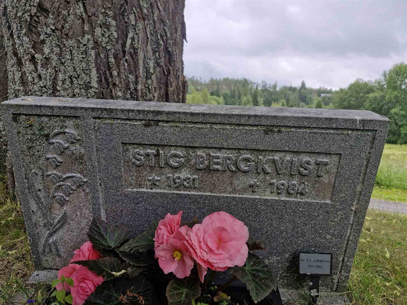 Grave number: GR JO  0111-0112