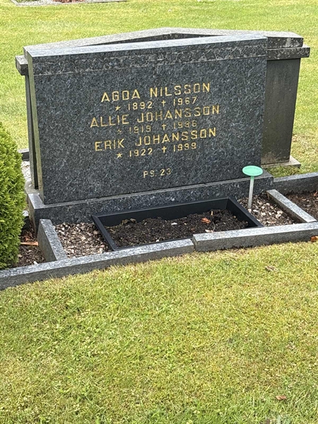 Grave number: SKF E   183, 184, 185