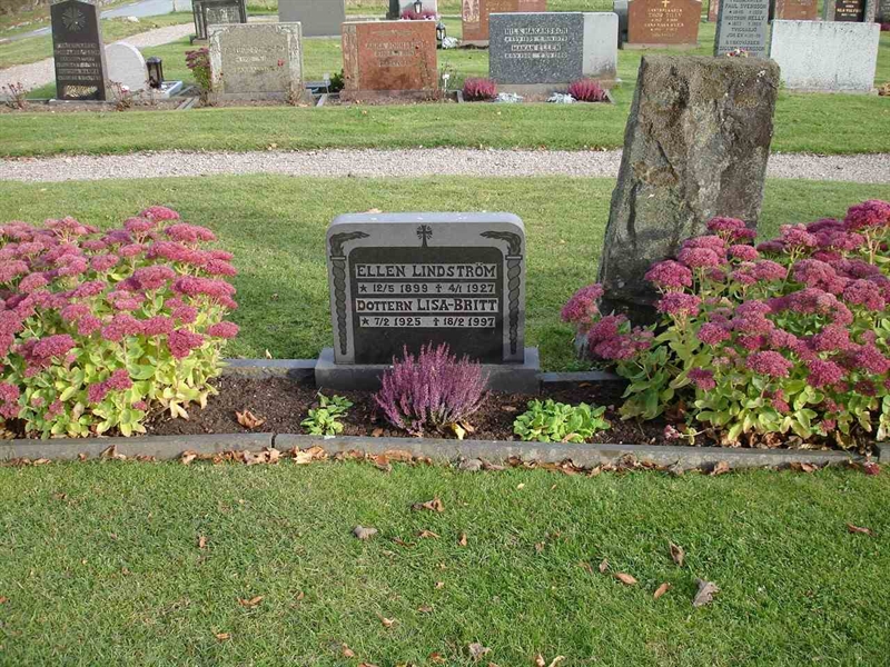 Grave number: FG F     1, 2, 3, 4, 5, 6