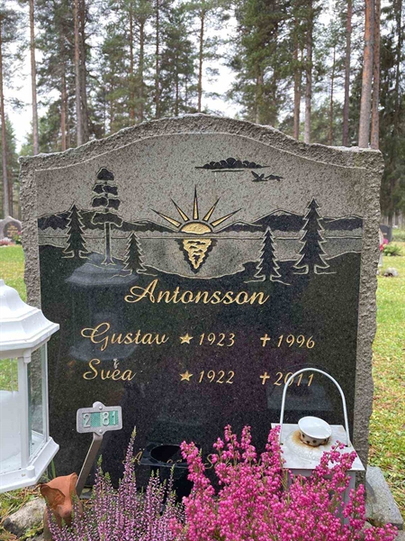 Grave number: 3 2    81