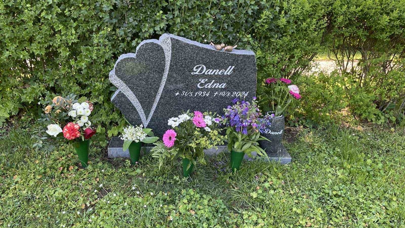 Gravnummer: Kärn ga fam    24:3