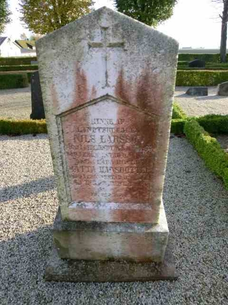 Grave number: ÖK F    012