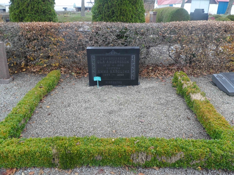 Grave number: ÖTN NMK11    13, 14