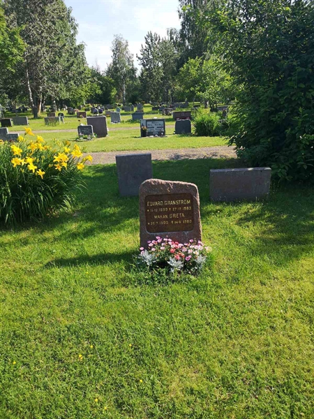 Gravnummer: NK 06    29