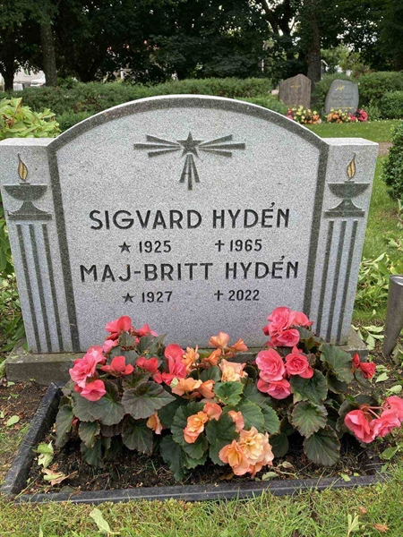 Gravnummer: Kärn ga pers   725