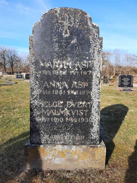 Grave number: ON D   214-216