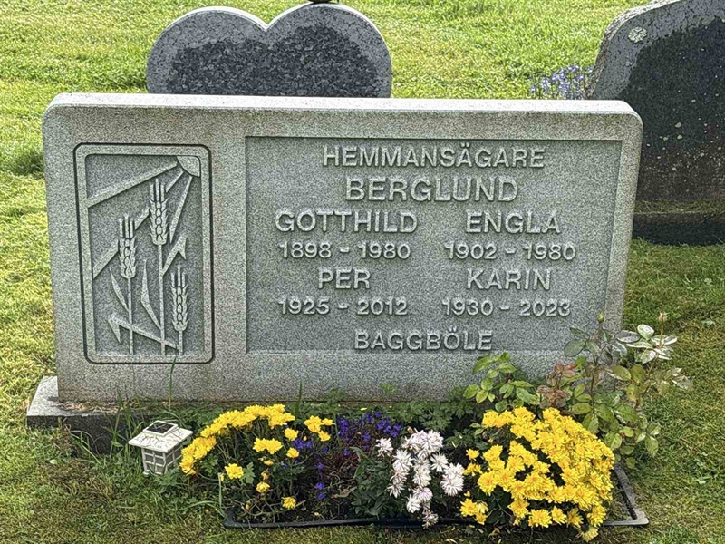 Grave number: IN 32    59-60