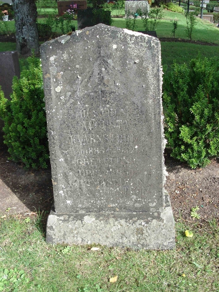 Grave number: KU 07     5, 6