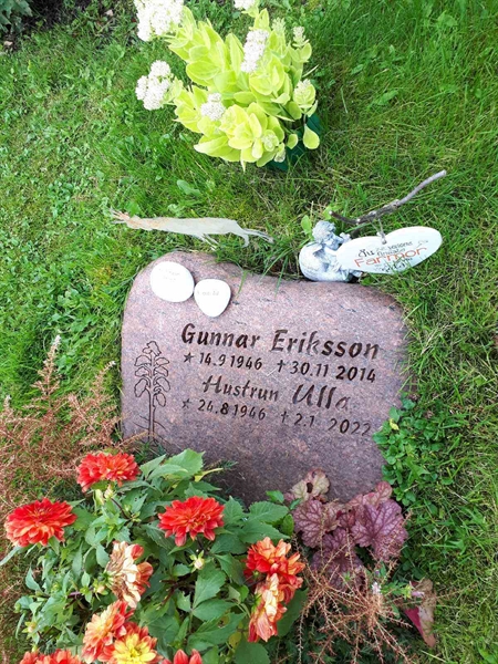 Gravnummer: NK F D   394