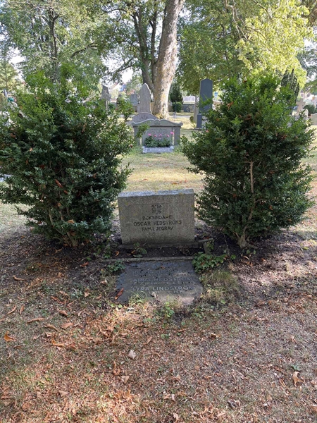 Grave number: Ö 04    31.A-C