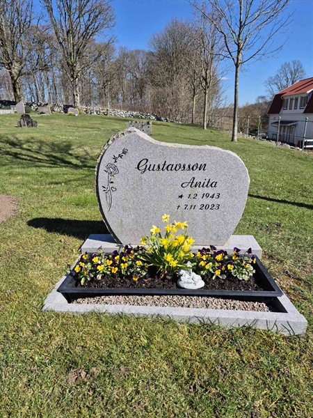 Hautatunnus: 3 5  166