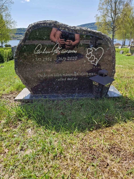 Grave number: 501 18 3331-3334