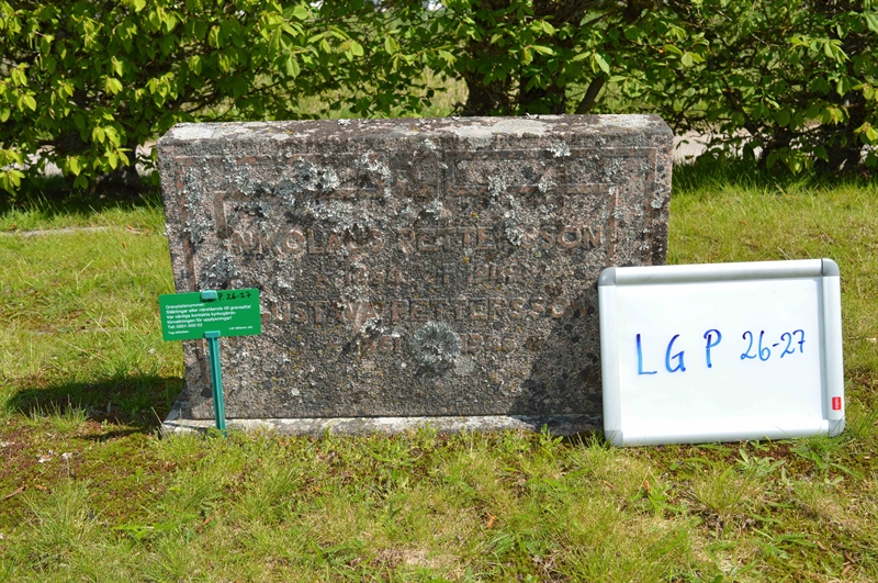 Grave number: LG P    26, 27