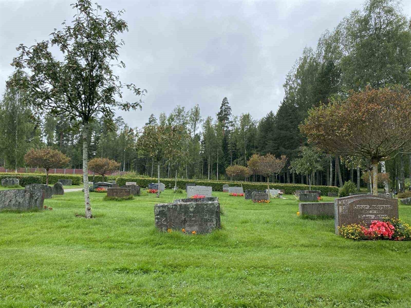 Grave number: 1 19    113, 114