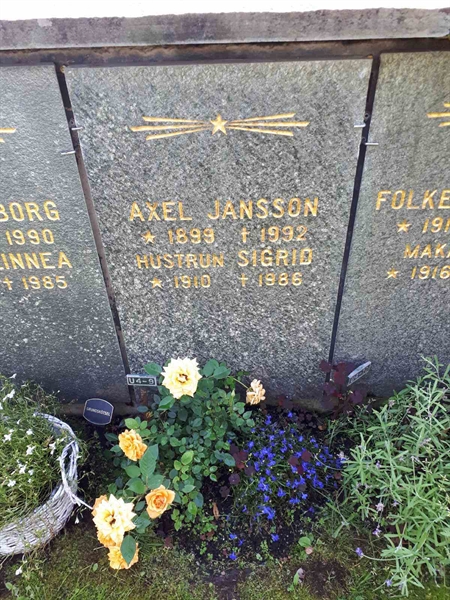 Hautatunnus: GK U 4     9