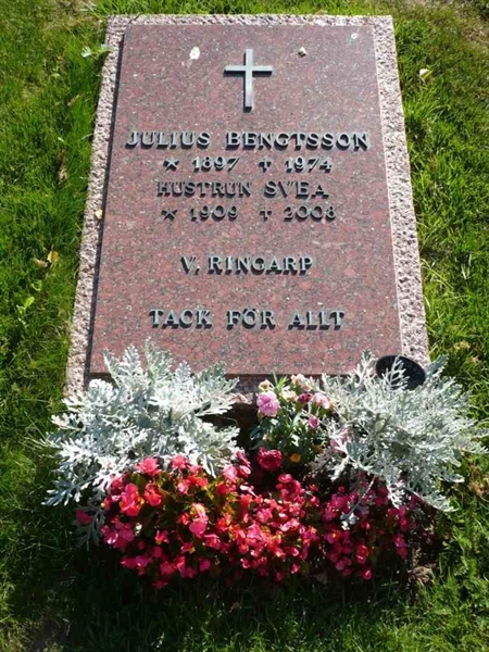 Grave number: VK C   167, 168