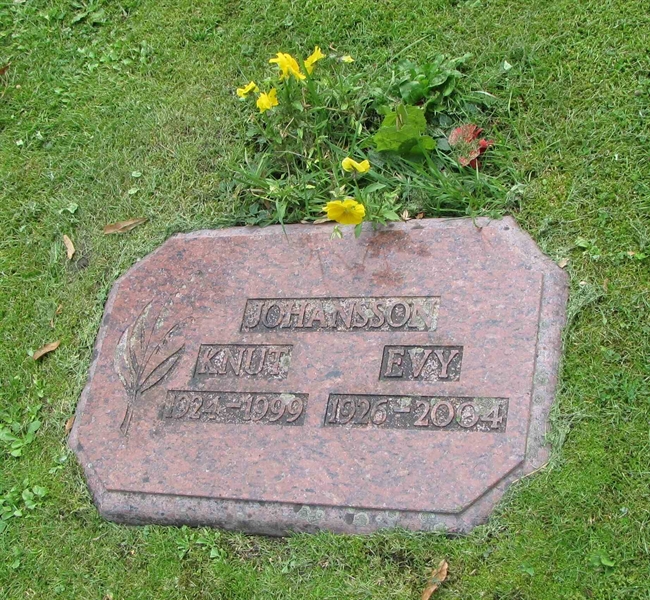 Grave number: HN KASTA    43