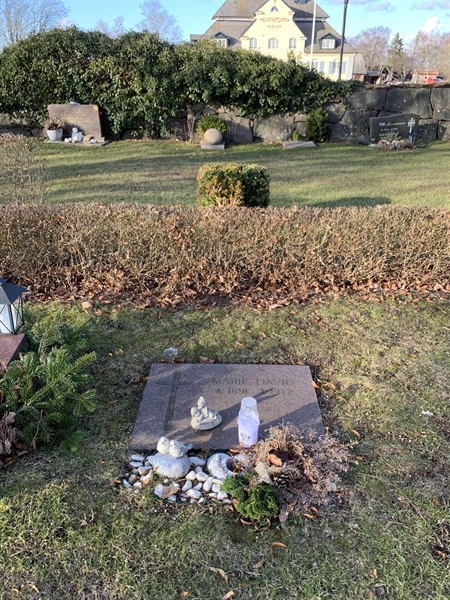 Grave number: SÖ H    15