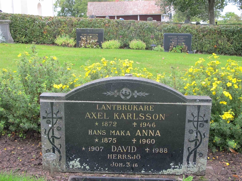 Grave number: KÄÖ A   355, 356