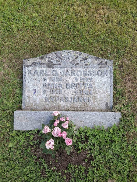 Grave number: 001 2   777