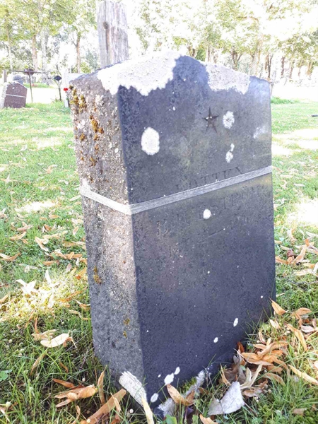 Gravnummer: GK A 4   379V