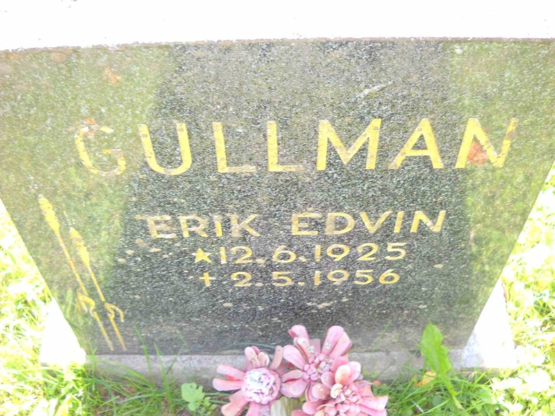 Grave number: 3 MB 17 35