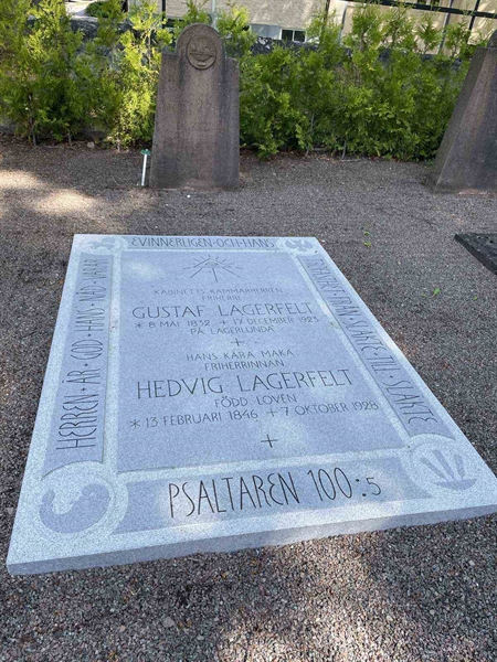 Hautatunnus: Kärn ga fam     2