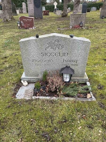 Gravnummer: LE   306, 307