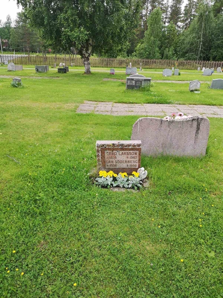 Grave number: NK 07    52