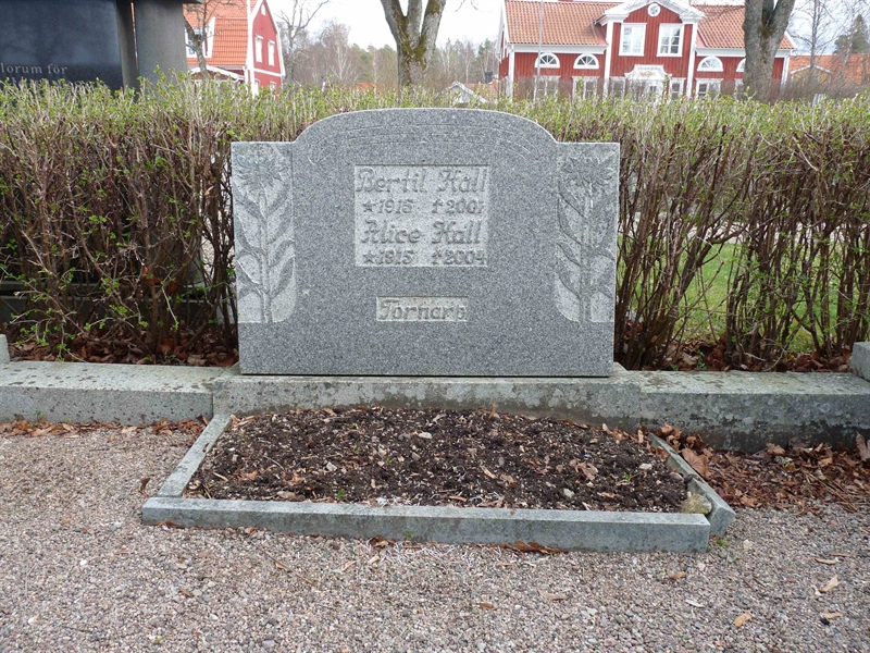 Grave number: LE 1   99