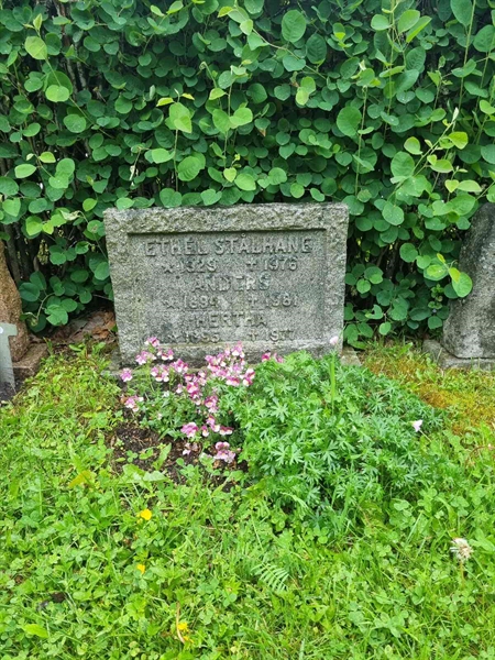 Grave number: 1 29 2