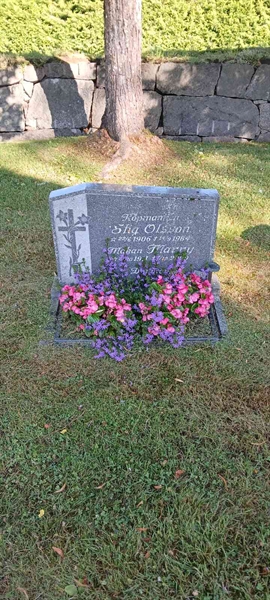 Grave number: 4 A    21-22
