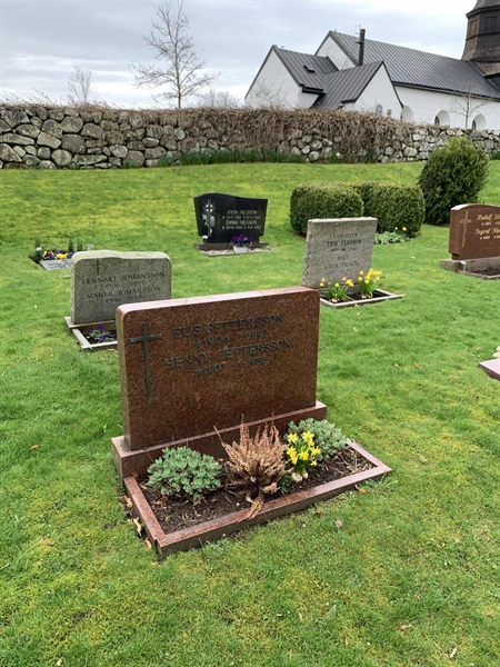 Grave number: SÖ N    25