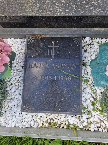 Grave number: 1 13    80, 81