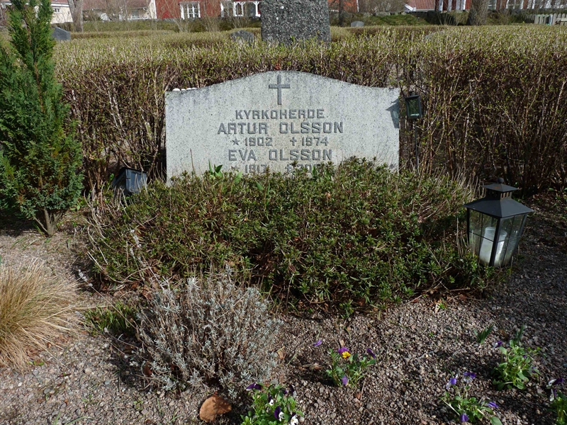 Grave number: LE 1   96