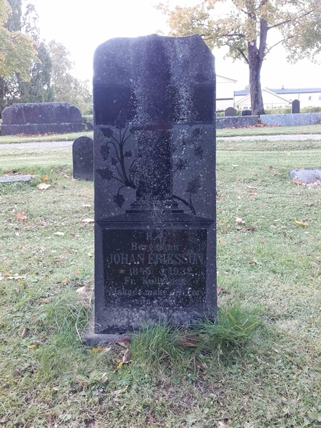 Grave number: NO 19   252