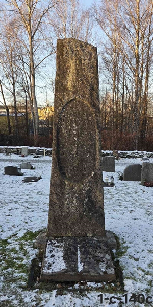 Grave number: 1 C   140C