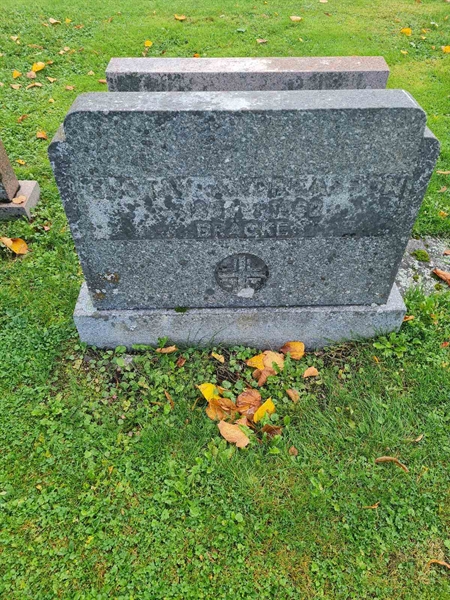 Grave number: K1 04   205