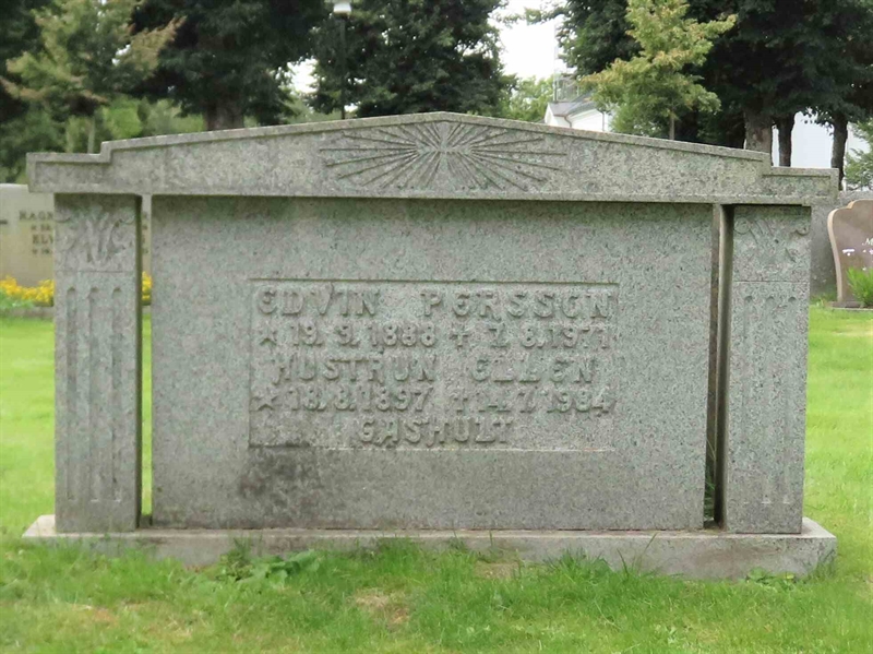 Grave number: 01 U   163, 164