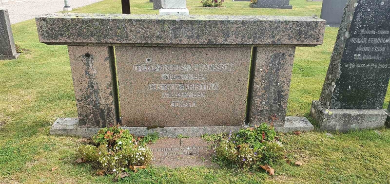 Grave number: N 003  0345, 0346