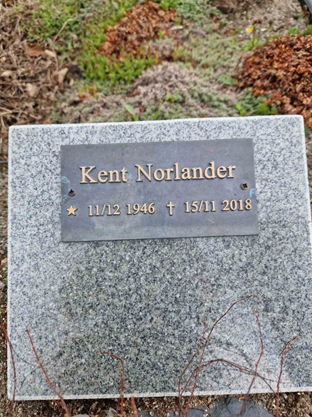 Grave number: 501 07 1A, 1B