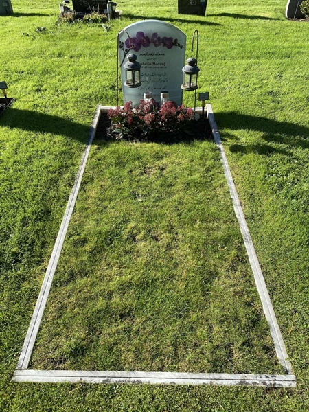 Grave number: 2 H   108