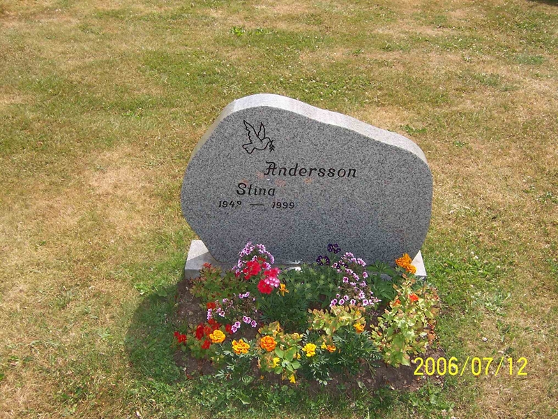 Grave number: 6 1 U    12
