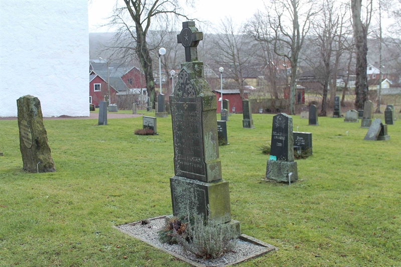 Grave number: ÖKK 3    81