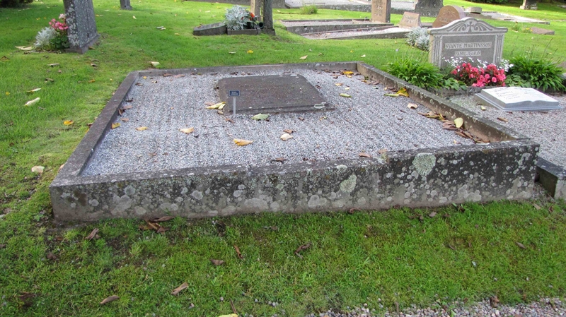 Grave number: HG SVALA   641, 642