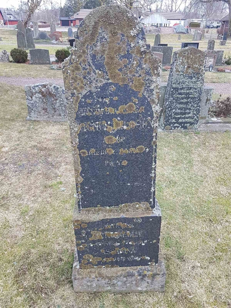 Grave number: RK Y 1     9, 10