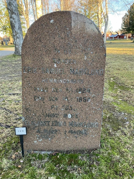 Hautatunnus: 2 B    18